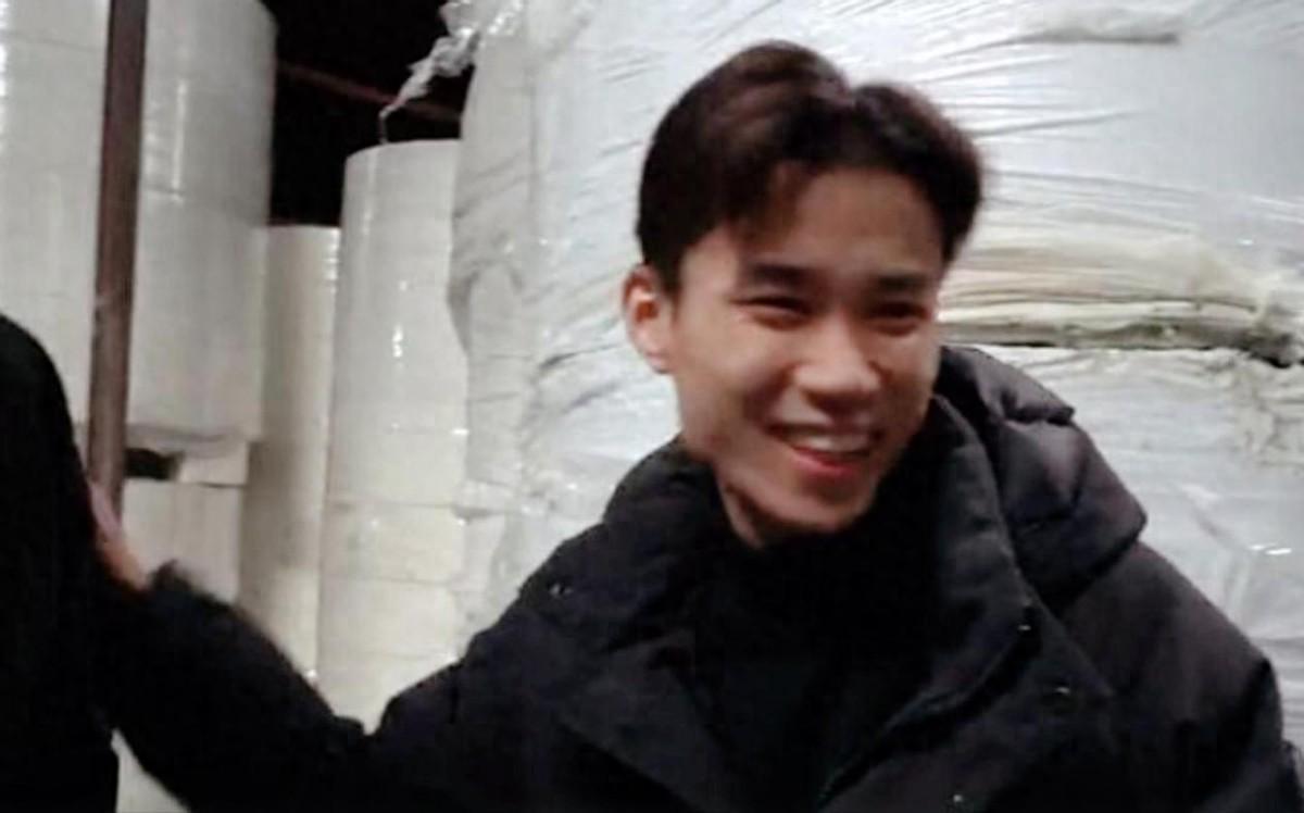 九游官网APP-五年前，他靠倒卖口罩一年狂入60亿元，住5万一夜酒店，如今咋样